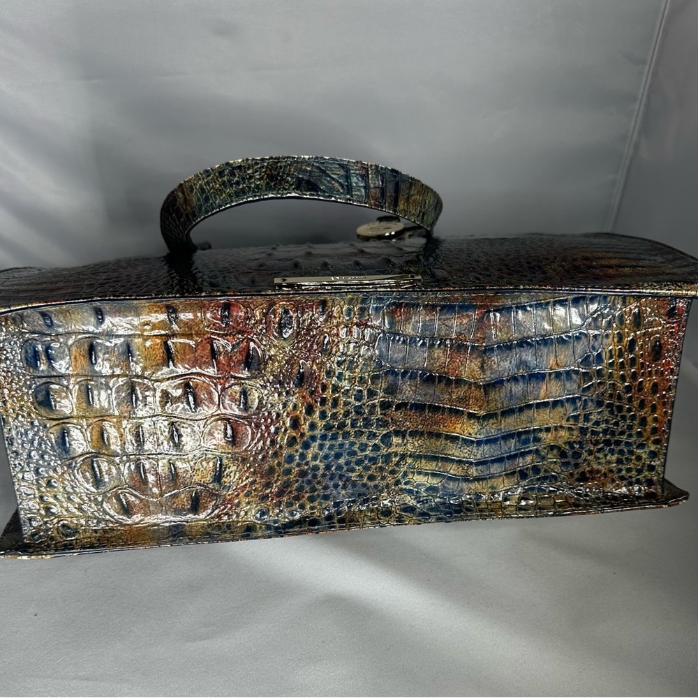 Brahmin Medium Camille Cedar Melbourne the croc-embossed real leather tote. - Picture 9 of 10